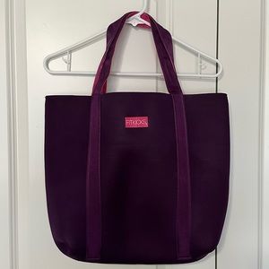 Fit Kicks Everyday Reversible Tote